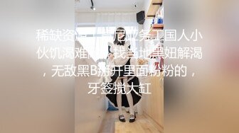 老婆给兄弟舔鸡鸡